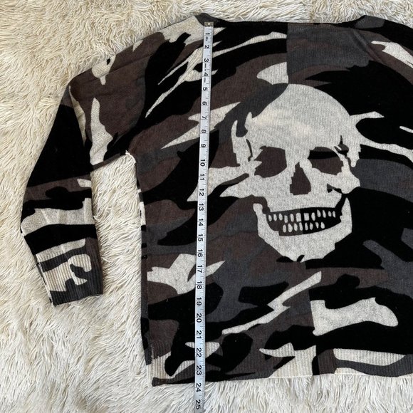 EUC Skull Cashmere Scout Camo Black White Tan Brown 100% Cashmere Sweater Sz XS - Picture 6 of 6